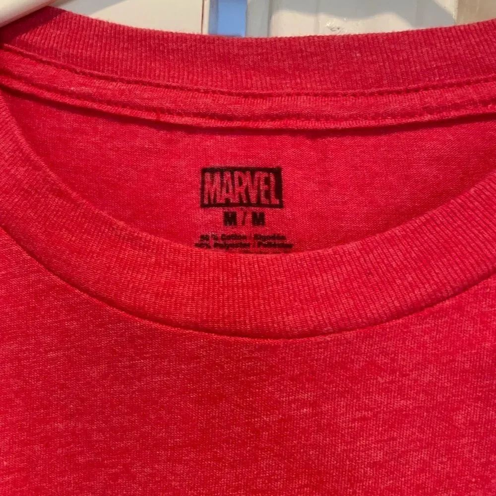 Deadpool t-shirt - Picture 2 of 3